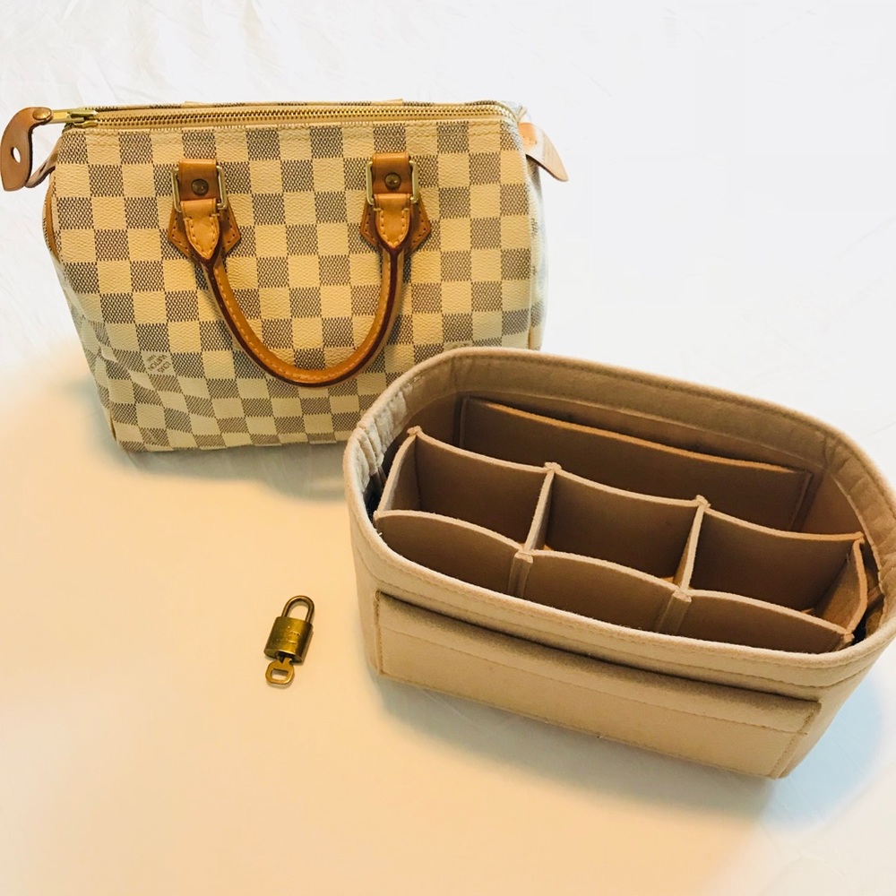 AUTHENTIC LV Speedy 25 in Damier Azur print